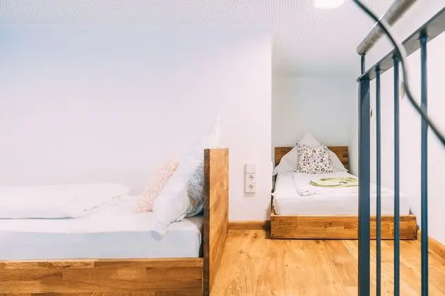 Çatı Katı (Loft), Zemin Kat