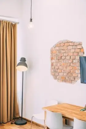 Çatı Katı (Loft), Zemin Kat