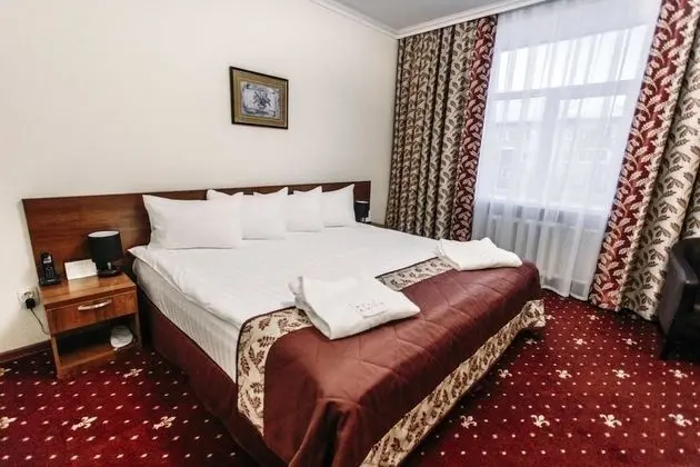 Standard Tek Büyük Yataklı Oda