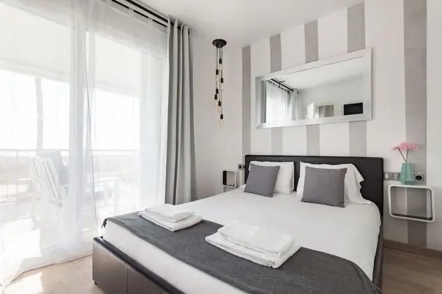 Apart Daire, 2 Yatak Odası, Teras, Plaj Manzaralı