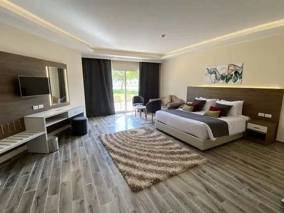 Deluxe Tek Büyük veya İki Ayrı Yataklı Oda