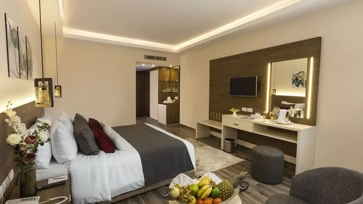 Deluxe Tek Büyük veya İki Ayrı Yataklı Oda