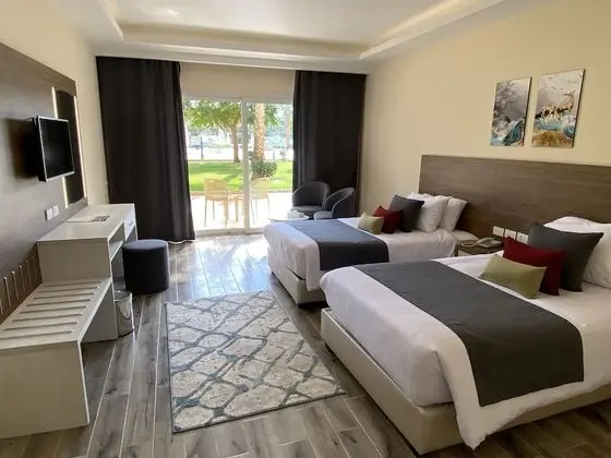 Deluxe Tek Büyük veya İki Ayrı Yataklı Oda