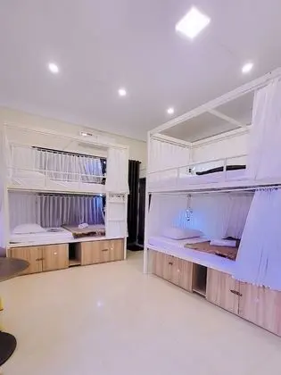 Ortak Ranzalı Oda (8 beds)