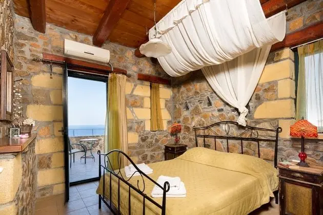 Family Villa, 4 Yatak Odası, Deniz Manzaralı (Kimothoe)