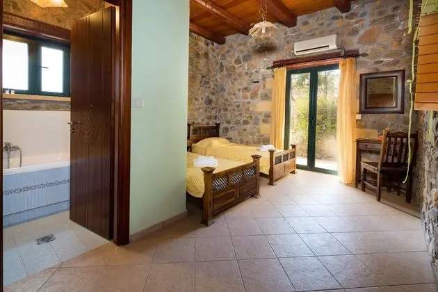 Family Villa, 4 Yatak Odası, Deniz Manzaralı (Kimothoe)