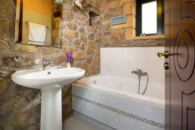 Family Villa, 4 Yatak Odası, Deniz Manzaralı (Kimothoe)
