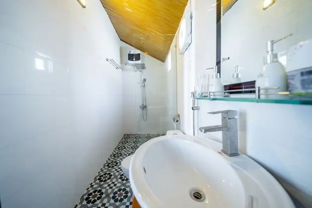 Deluxe Tek Büyük Yataklı Oda, Dağ Manzaralı