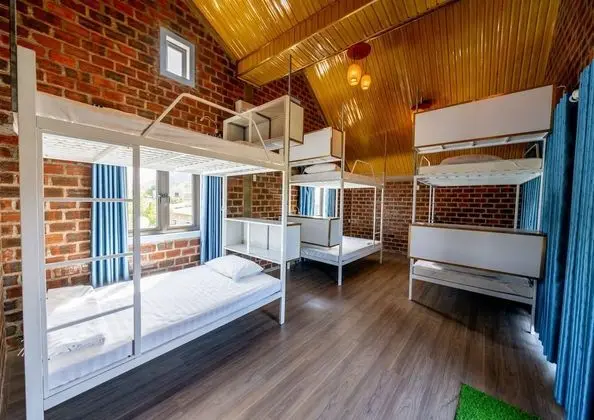 Dört Kişilik Oda, Balkon, Dağ Manzaralı