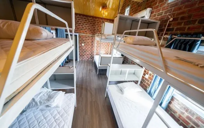 Dört Kişilik Oda, Balkon, Dağ Manzaralı