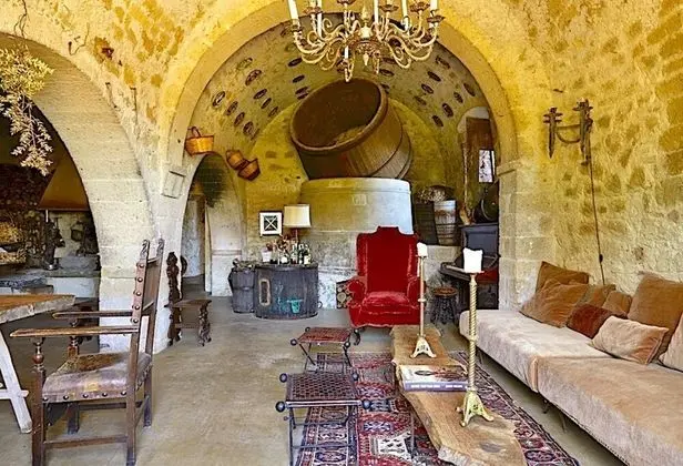 Ev, Sigara İçilebilir