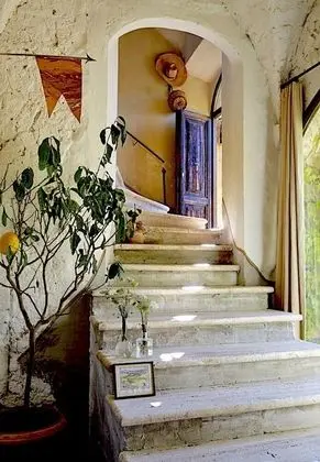 Ev, Sigara İçilebilir