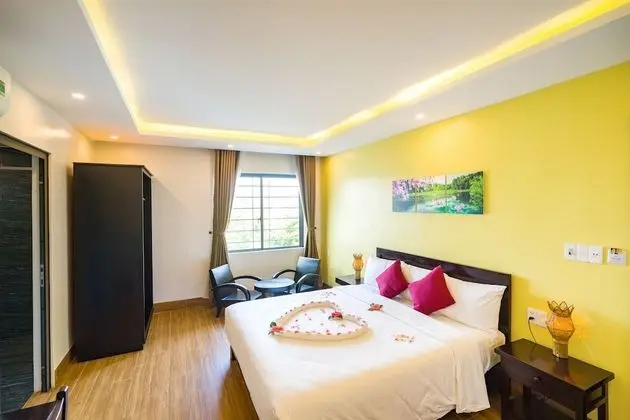 Deluxe Tek Büyük Yataklı Oda (With Window)