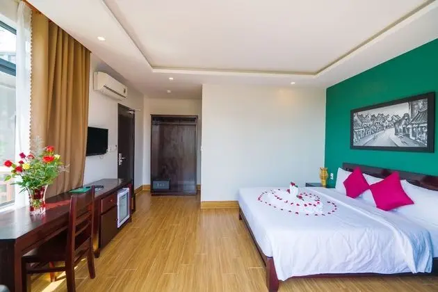 Grand Deluxe Double With Balcony