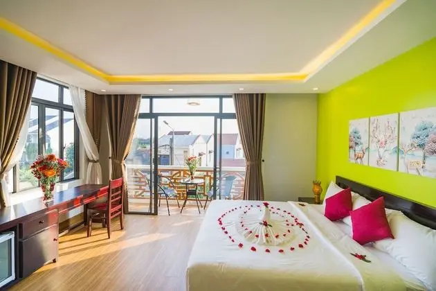Grand Deluxe Double With Balcony