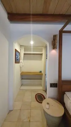 Ev, Plaj Kenarı (Dolphin, An Bang Beach)
