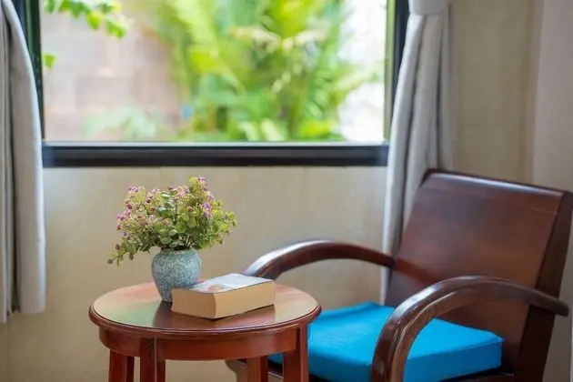 Villa, 4 Yatak Odası, Havuz Manzaralı