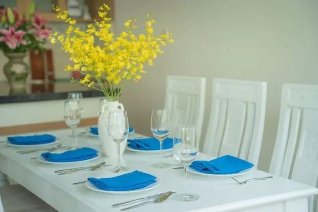 Villa, 4 Yatak Odası, Havuz Manzaralı