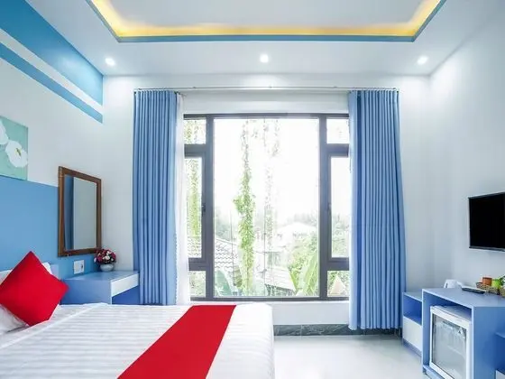 Deluxe Tek Büyük Yataklı Oda, Bahçe Manzaralı