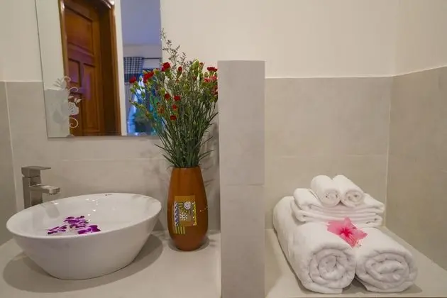 Deluxe Tek Büyük Yataklı Oda, Bahçe Manzaralı