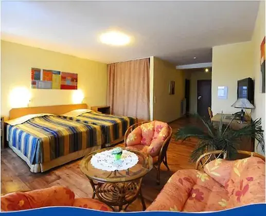 Dört Kişilik Oda, Balkon