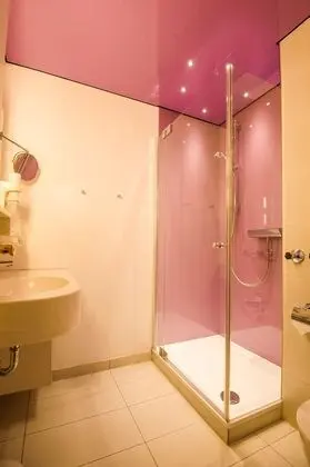 Premium Tek Büyük Yataklı Oda, 1 Büyük (Queen) Boy Yatak, Avlu Manzaralı, Avlu