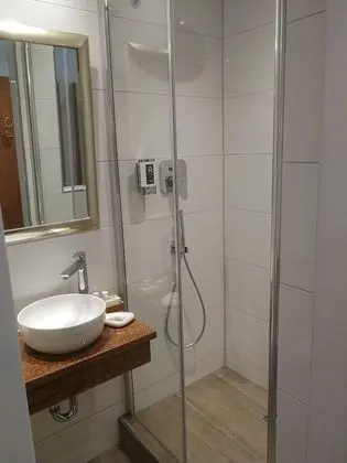 Tek Kişilik Oda, 1 Tek Kişilik Yatak