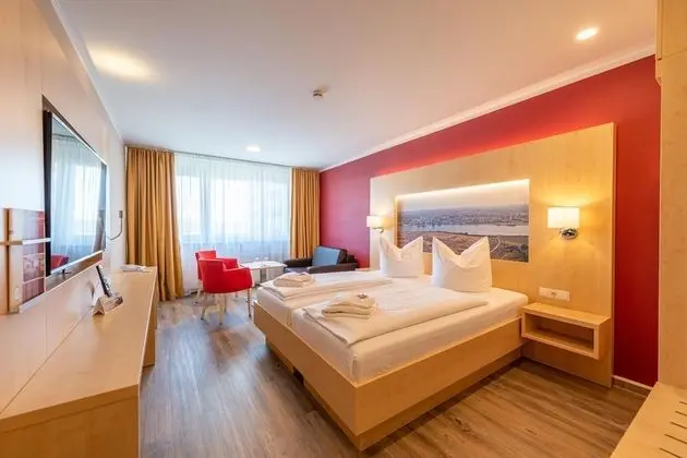 Comfort Tek Büyük Yataklı Oda