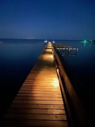 Ev