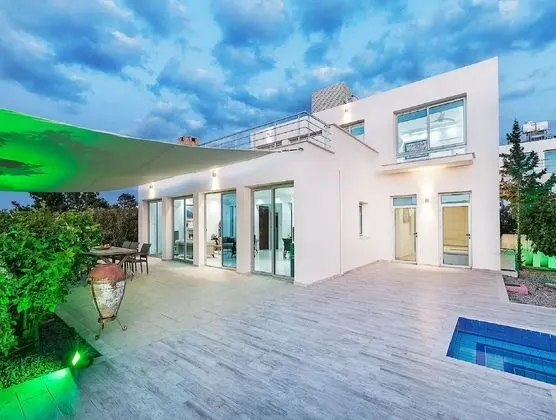 Villa, 3 Yatak Odası, Şömine