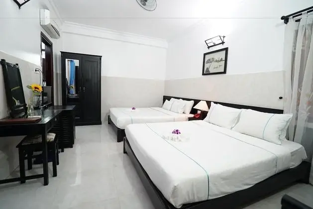 Comfort Dört Kişilik Oda, 1 Yatak Odası, Şehir Manzaralı, Zemin Kat