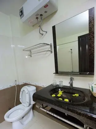 Deluxe Üç Kişilik Oda, 1 Yatak Odası, Havuz Manzaralı, Havuz Kenarı