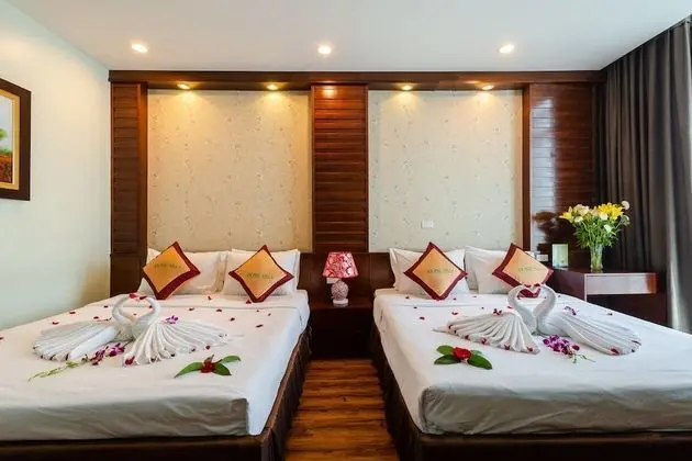 Deluxe Tek Büyük Yataklı Oda ( VIP )