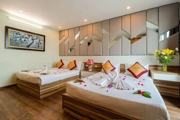 Deluxe Tek Büyük Yataklı Oda ( VIP )
