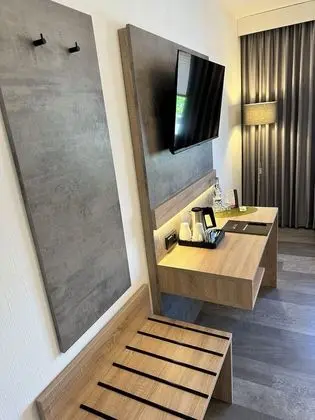 Exclusive Tek Büyük Yataklı Oda