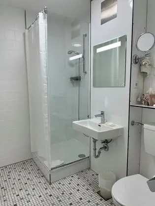 Standard Üç Kişilik Oda