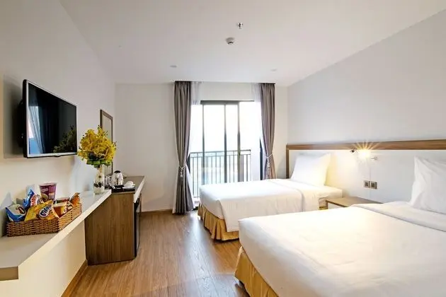 Premier Tek Büyük veya İki Ayrı Yataklı Oda, Balkon, Dağ Manzaralı