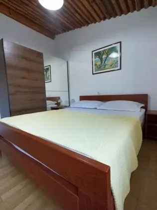 Apart Daire (Ana - 120 m from the beach - A1(4+1))