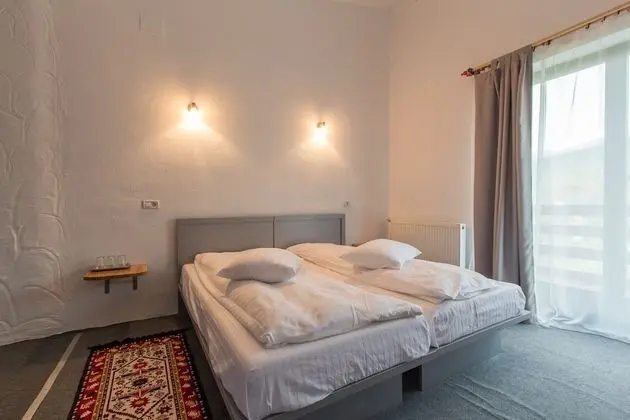 Basic Üç Kişilik Oda