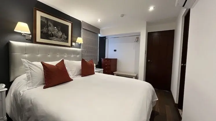 SUITE QUEEN