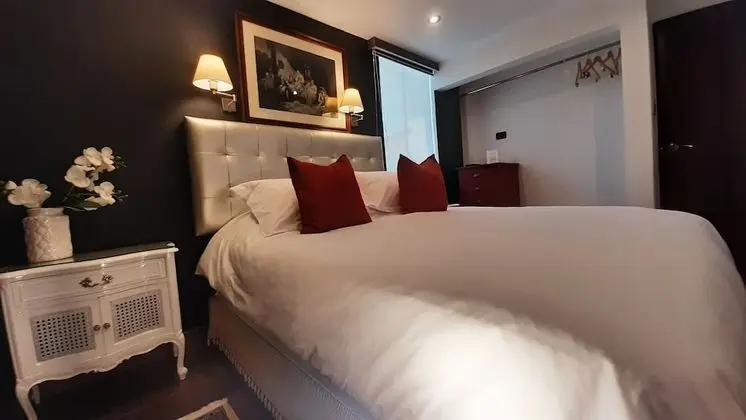 SUITE QUEEN