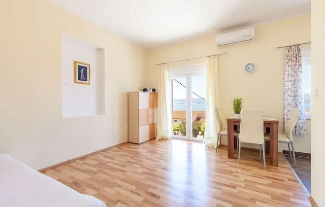 Apart Daire (Ana - free parking - A4(3+2))