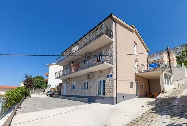 Apart Daire (Ana - free parking - A7(4+2))
