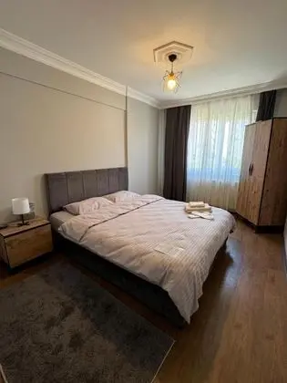 Daire-Tek Yatak Odalı, Bahçe veya Sokak Manzaralı, Mutfaklı