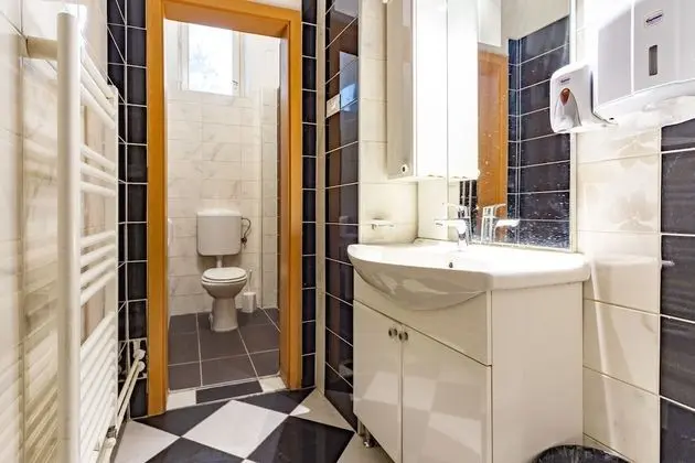 Ortak Ranzalı Oda, 1 Tek Kişilik Yatak (6-Bed)