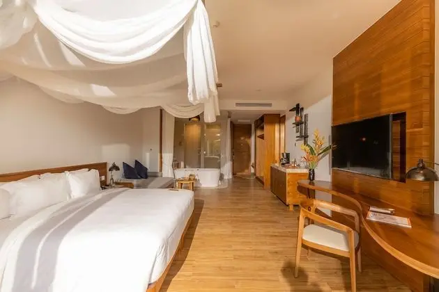 Standard Stüdyo, 1 Yatak Odası, Balkon, Bahçe Manzaralı (1 Large Bed)