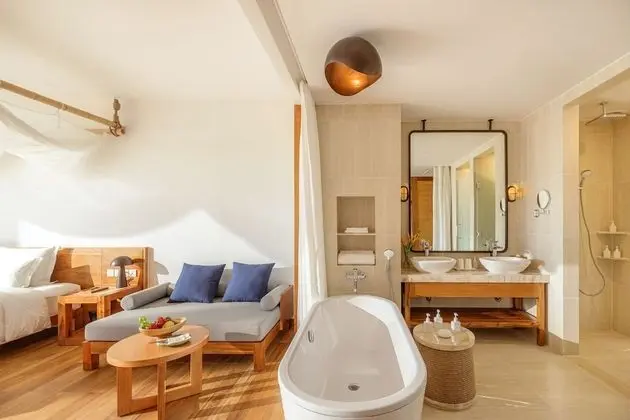 Stüdyo, Deniz Manzaralı (1 Large Bed)