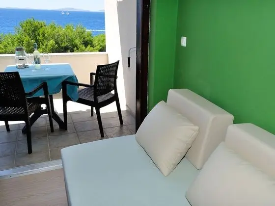 Family Üç Kişilik Oda, Deniz Manzaralı