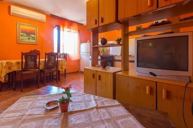 Apart Daire (Ana - private parking - A2 prizemlje )