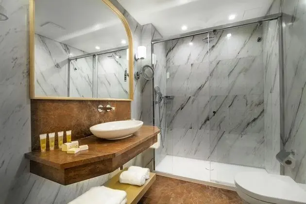 Standard Oda, 1 En Büyük (King) Boy Yatak, Resort Manzaralı